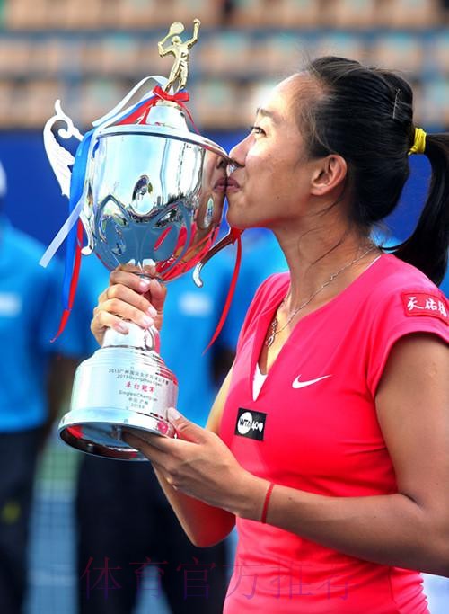 越努力越幸运 张帅WTA阿德莱德站女双夺冠